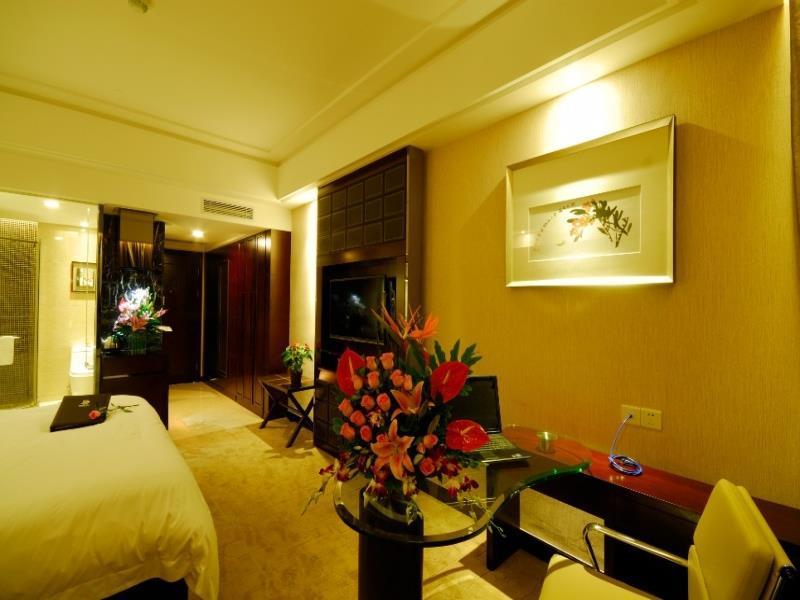 Boya Holiday Hotel Canton Esterno foto