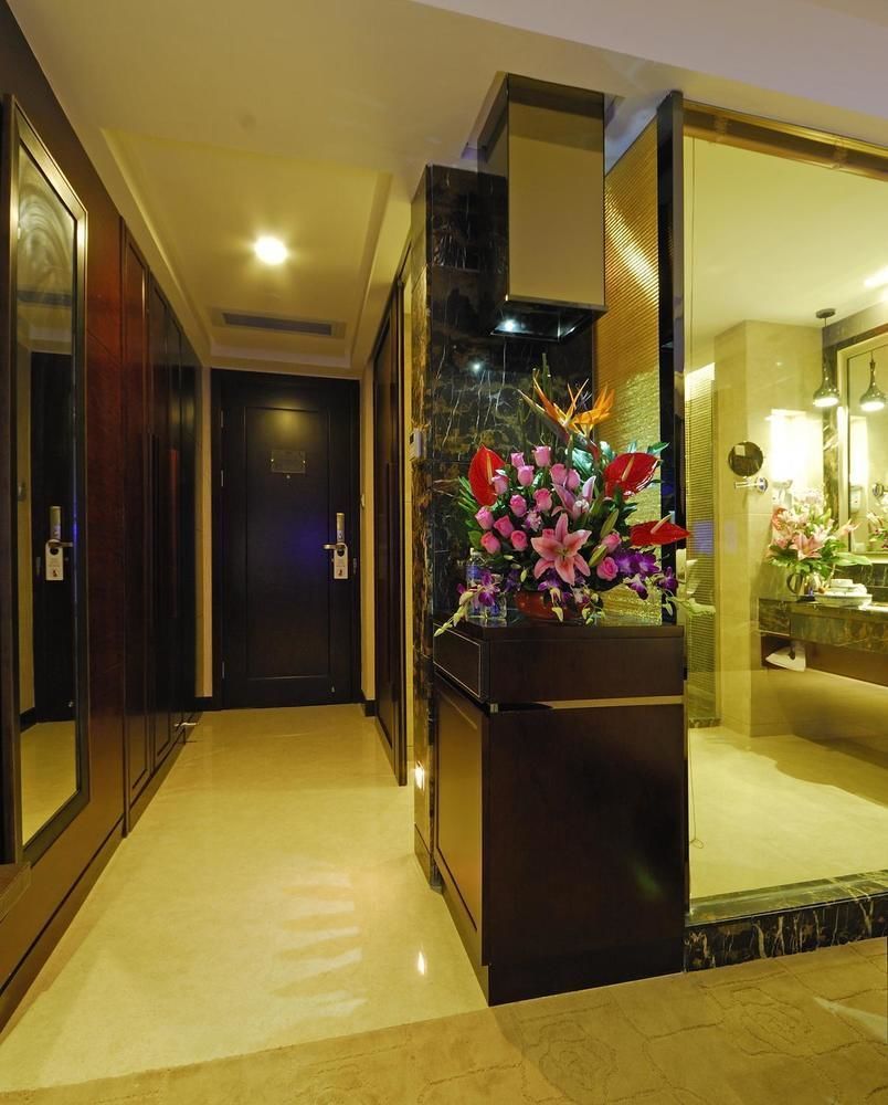 Boya Holiday Hotel Canton Esterno foto