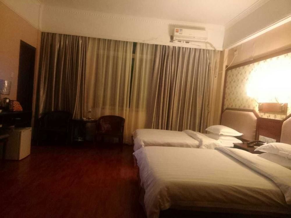 Boya Holiday Hotel Canton Esterno foto